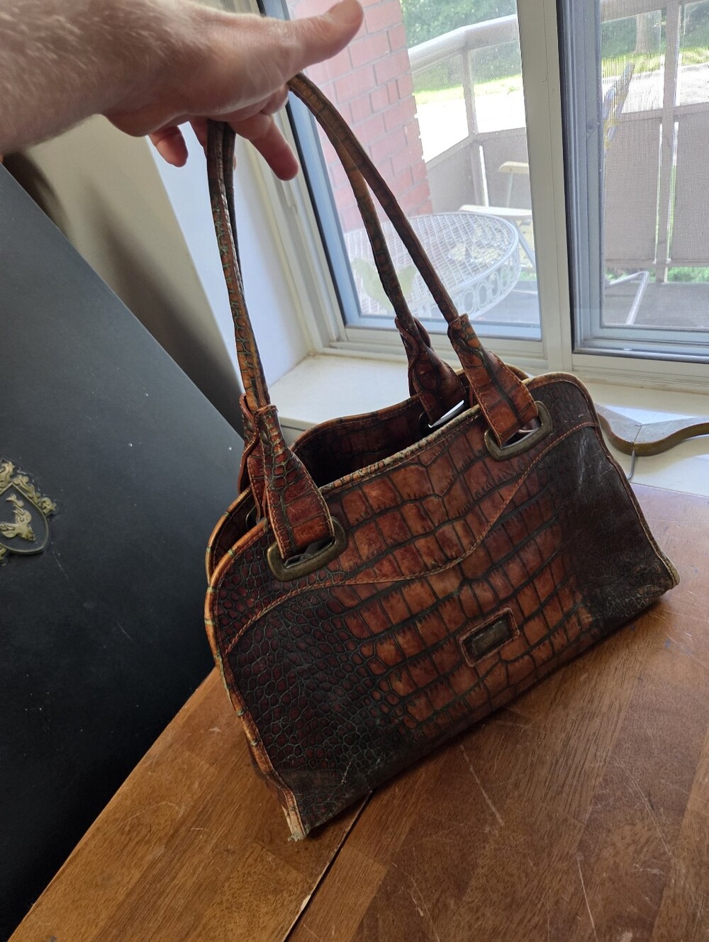 Vintage COCCINELLE Crocodile Embossed Brown Leather Handbag Top Handle Satchel M